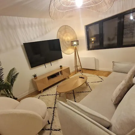 Appartement Enghien-Les-Bains A 7 Min Du Casino Barriere Exterior photo