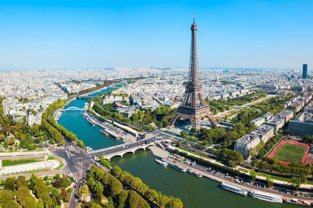 A 7 Min Du Casino Barriere Apartment