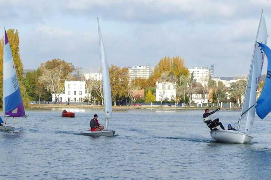A 7 Min Du Casino Barriere Apartment
