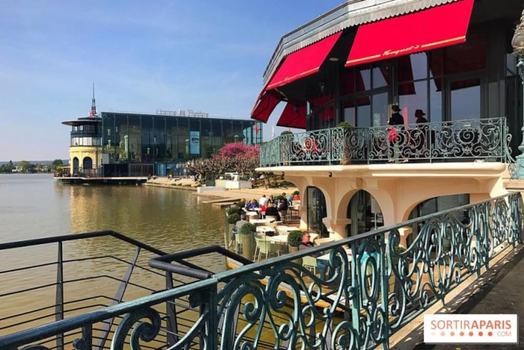 A 7 Min Du Casino Barriere Enghien-les-Bains